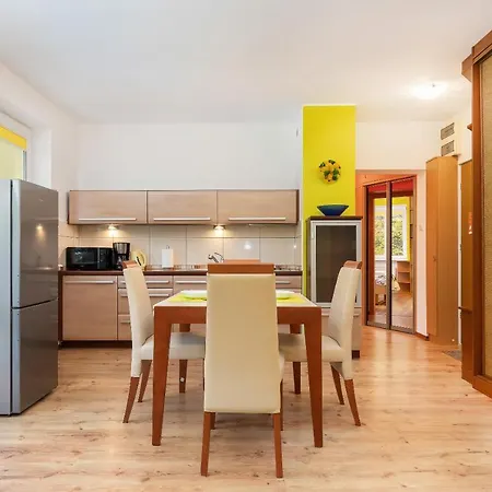 Spacerowa By Renters *