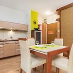 Spacerowa By Renters شقة *