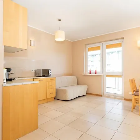 Spacerowa By Renters Apartman