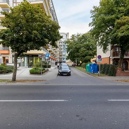 Spacerowa By Renters Apartman *